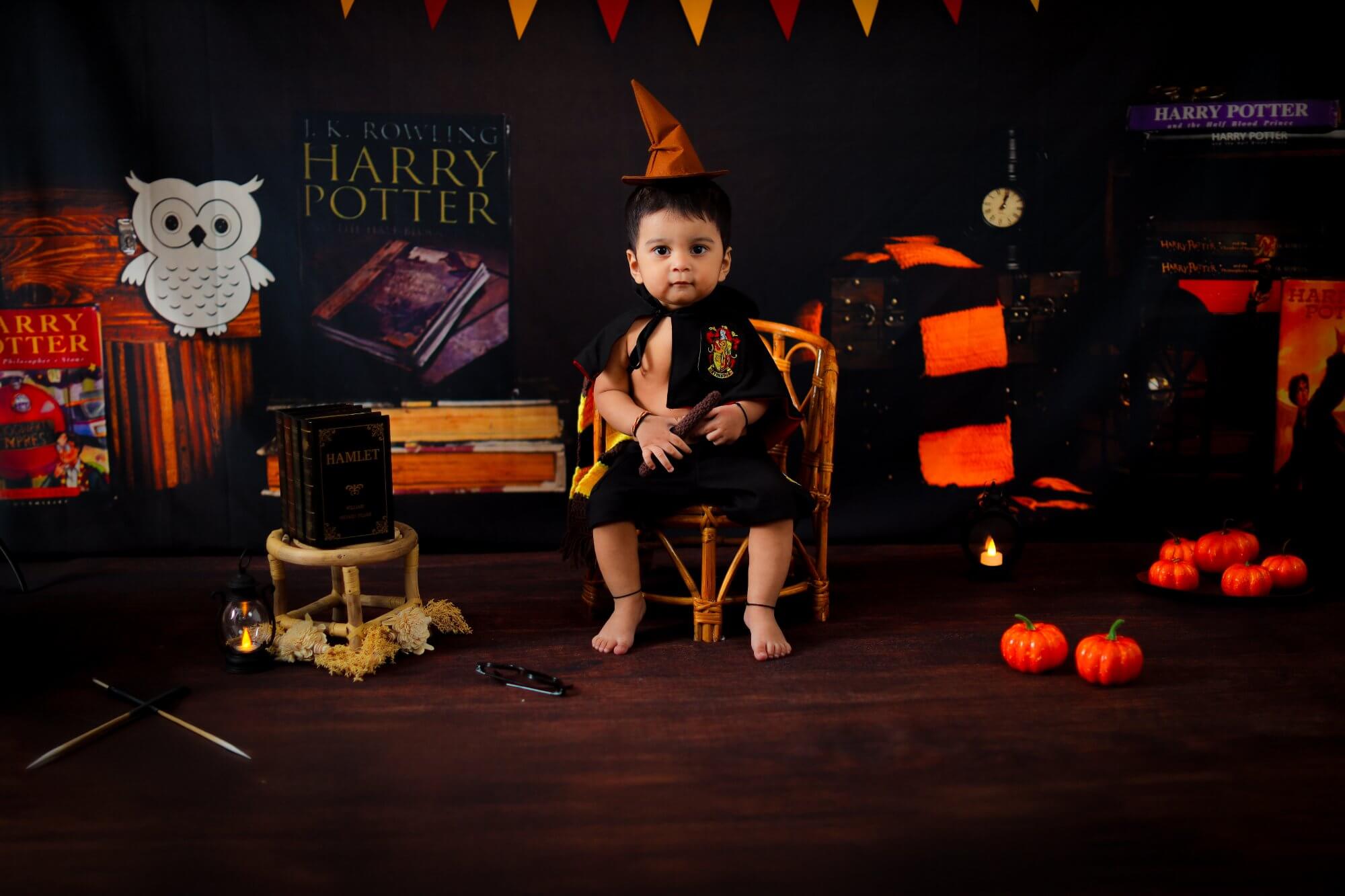 Themed newborn photography Virar