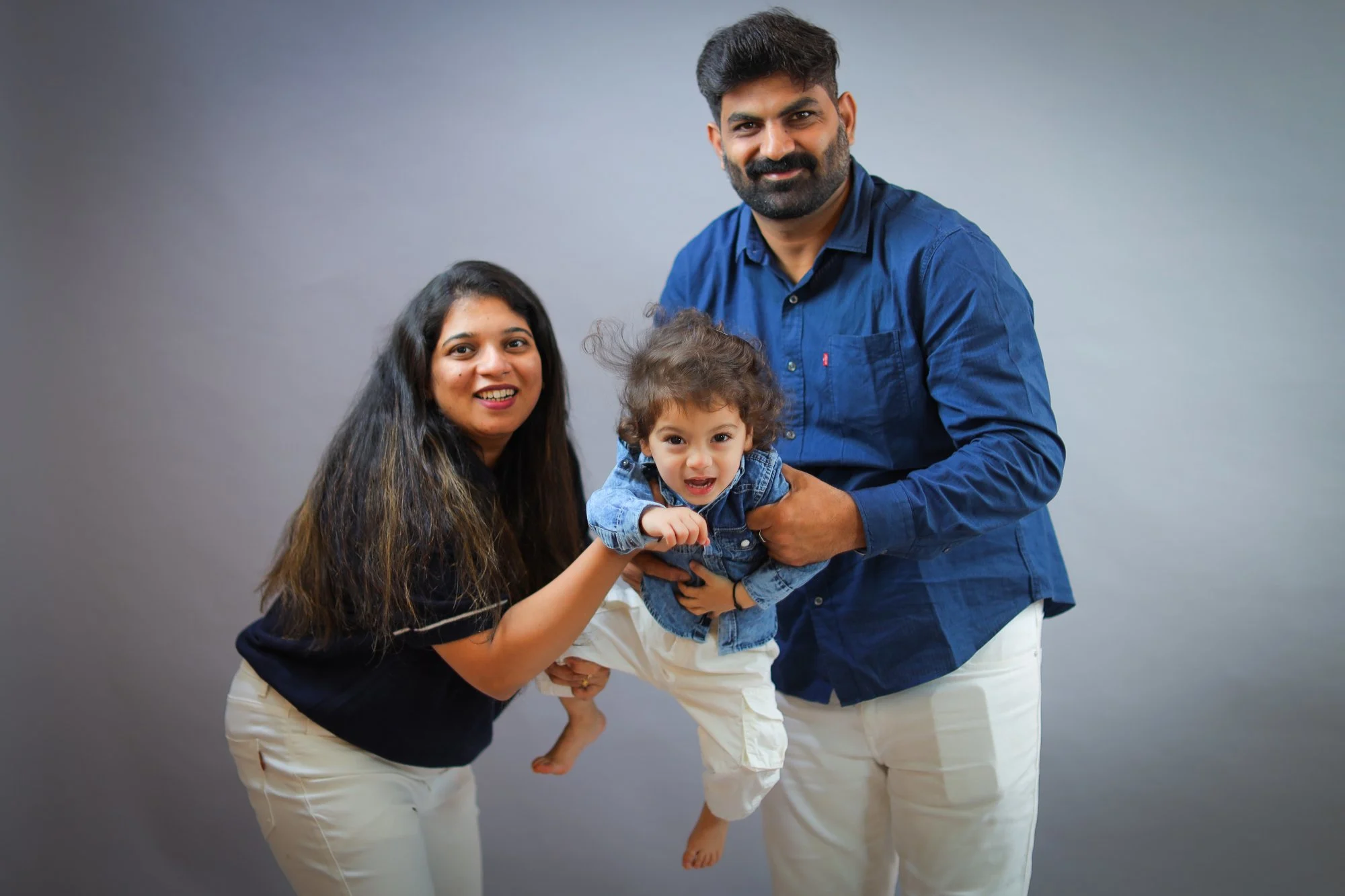 Studio79 photography studio Virar — family portrait session